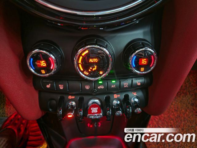 MINI Cooper S JCW 3rd Generation 2017 — фото 18