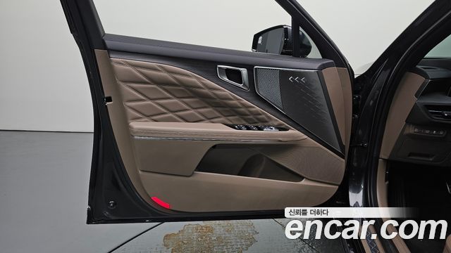 Kia K8 Hybrid Signature Special 2024 — фото 24