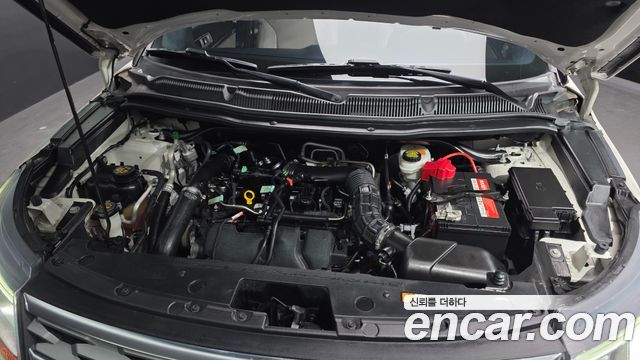 Ford Explorer 2.3 Limited 4WD 5th 2019 — фото 6
