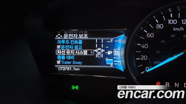 Ford Explorer 2.3 Limited 4WD 5th 2019 — фото 17