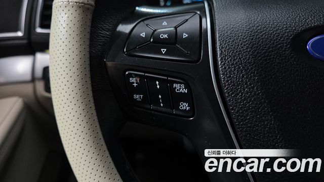 Ford Explorer 2.3 Limited 4WD 5th 2019 — фото 31