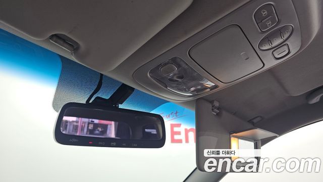 Kia Carnival R Grand Carnival GLX Premium 2012 — фото 19