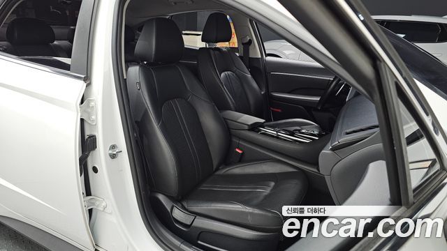 Hyundai Sonata (DN8) 2.0 LPG(rental car) Style 2020 — фото 10