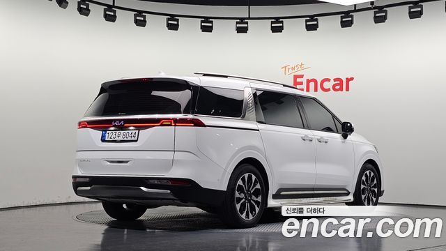 Kia Carnival (IV) Gasoline 9-Seater Signature 2023 — фото 2