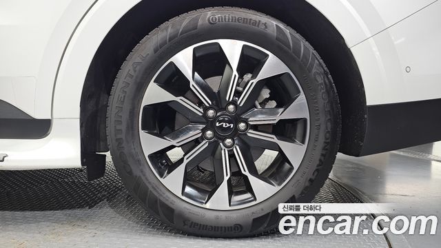 Kia Carnival (IV) Gasoline 9-Seater Signature 2023 — фото 21