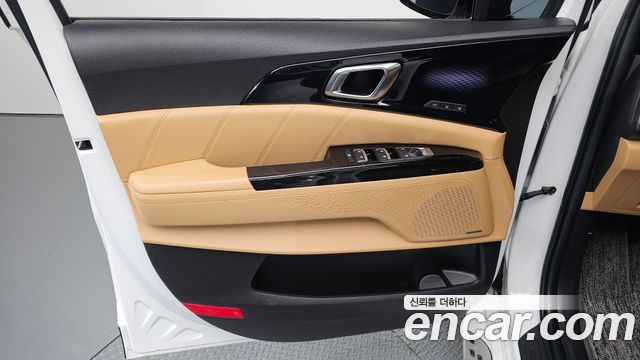 Kia Carnival (IV) Gasoline 9-Seater Signature 2023 — фото 24