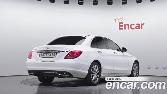Mercedes-Benz C-Class (W205) C220 d Avantgarde 2016 — фото 2
