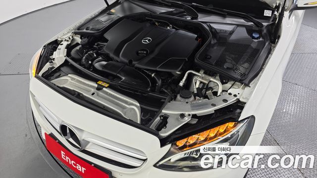 Mercedes-Benz C-Class (W205) C220 d Avantgarde 2016 — фото 6
