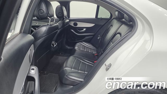 Mercedes-Benz C-Class (W205) C220 d Avantgarde 2016 — фото 11