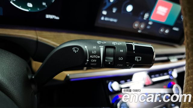 Hyundai Santa Fe (MX5) HEV 1.6 2WD Calligraphy 2024 — фото 30