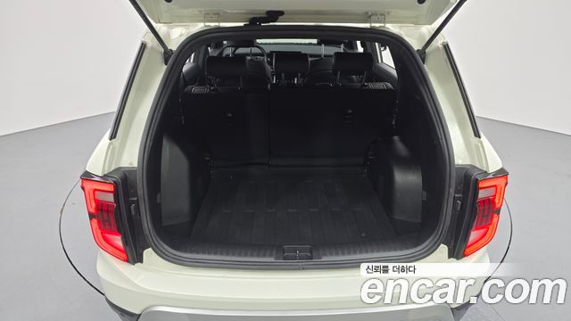 KG Mobility (SsangYong) Torres Gasoline 1.5 2WD T5 2023 — фото 20