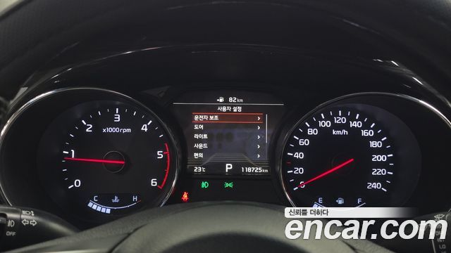Kia Carnival 9-Seater Noblesse Special 2020 — фото 8