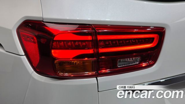 Kia Carnival 9-Seater Noblesse Special 2020 — фото 23