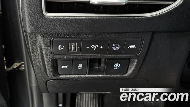 Hyundai Sonata Hybrid (DN8) Premium Plus 2023 — фото 31