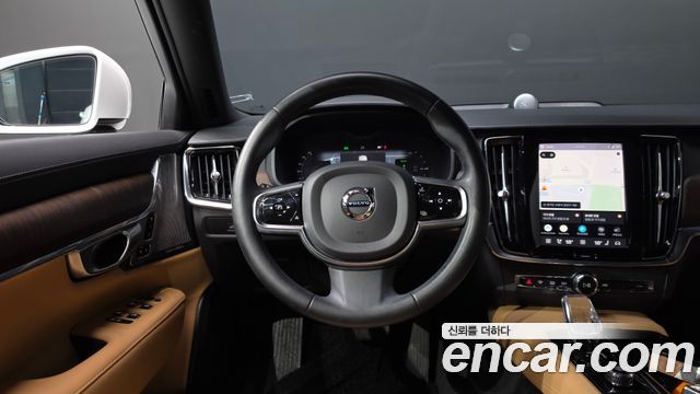 Volvo S90 T8 AWD Ultimate Bright 2023 — фото 13