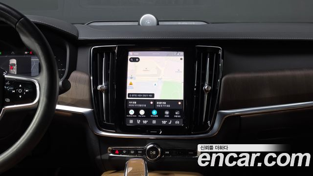 Volvo S90 T8 AWD Ultimate Bright 2023 — фото 14
