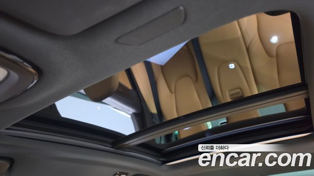 Volvo S90 T8 AWD Ultimate Bright 2023 — фото 18