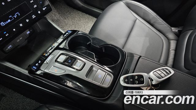 Hyundai Tucson Hybrid (NX4) Premium 2WD 2023 — фото 9