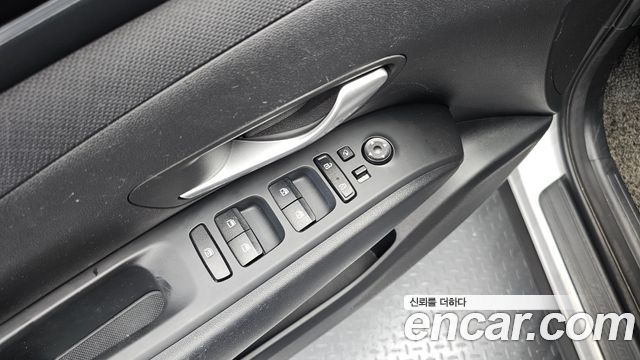Hyundai Tucson Hybrid (NX4) Premium 2WD 2023 — фото 20