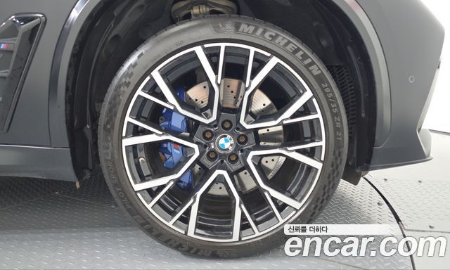 BMW X5M (G05) 4.4 Competition 2021 — фото 21