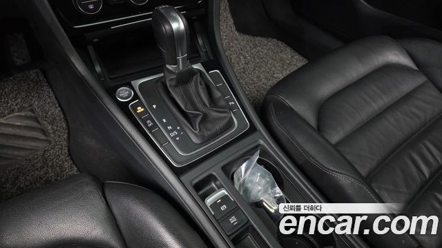 Volkswagen Golf (VII) 1.4 TSI Premium 2016 — фото 9
