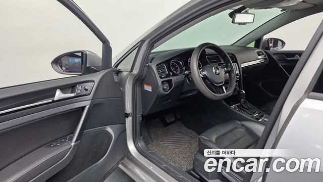 Volkswagen Golf (VII) 1.4 TSI Premium 2016 — фото 10