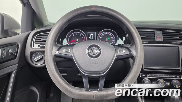 Volkswagen Golf (VII) 1.4 TSI Premium 2016 — фото 13