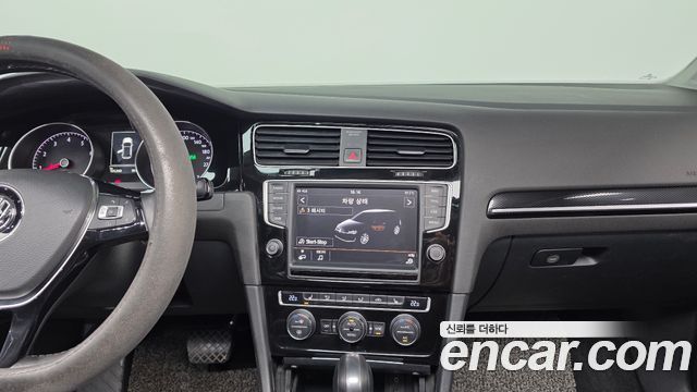 Volkswagen Golf (VII) 1.4 TSI Premium 2016 — фото 14