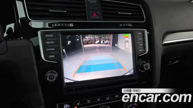 Volkswagen Golf (VII) 1.4 TSI Premium 2016 — фото 16