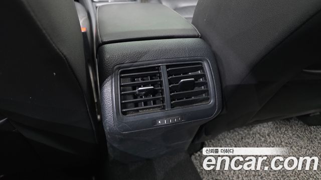 Volkswagen Golf (VII) 1.4 TSI Premium 2016 — фото 17