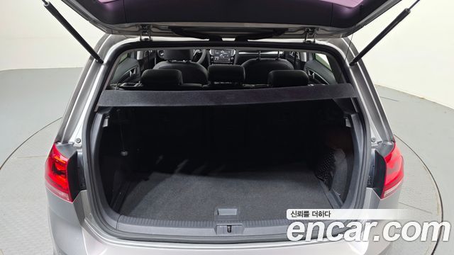 Volkswagen Golf (VII) 1.4 TSI Premium 2016 — фото 20