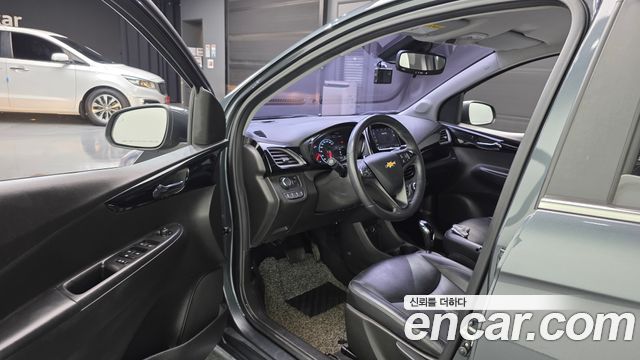 Chevrolet Spark Premier 2019 — фото 10