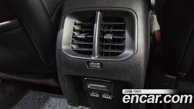 Jeep Cherokee (KL) 2.4 Longitude High AWD 2019 — фото 17