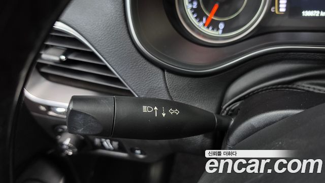 Jeep Cherokee (KL) 2.4 Longitude High AWD 2019 — фото 29
