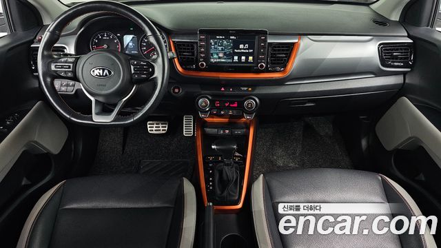 Kia Stonic 1.4 Prestige 2018 — фото 7