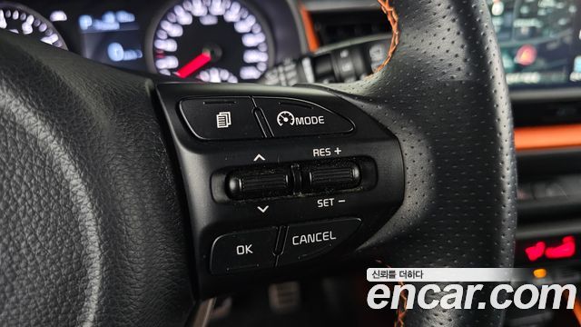 Kia Stonic 1.4 Prestige 2018 — фото 31