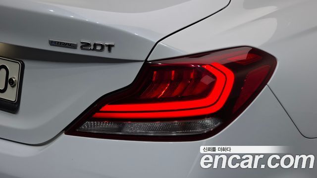 Genesis G70 2.0T AWD Sport Package 2019 — фото 23