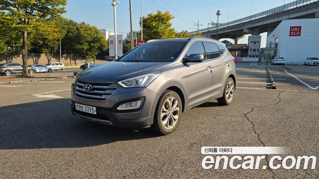 Hyundai Santa Fe (DM) Diesel(e-VGT) 2.0 2WD Premium