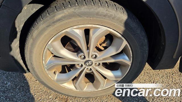 Hyundai Santa Fe (DM) Diesel(e-VGT) 2.0 2WD Premium 2013 — фото 5