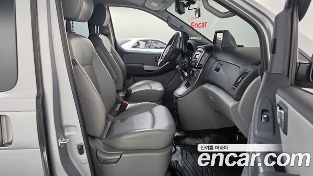 Hyundai Grand Starex Wagon 11-Seater Modern 2020 — фото 26