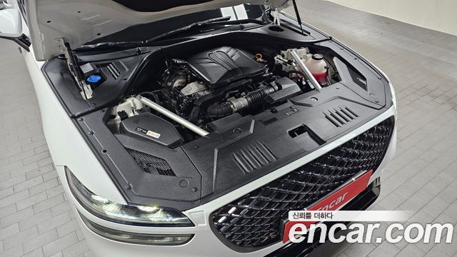 Genesis GV70 2.2 Diesel AWD 2023 — фото 6