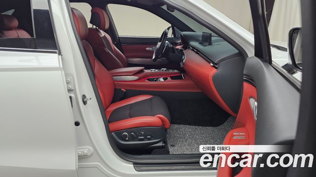 Genesis GV70 2.2 Diesel AWD 2023 — фото 26