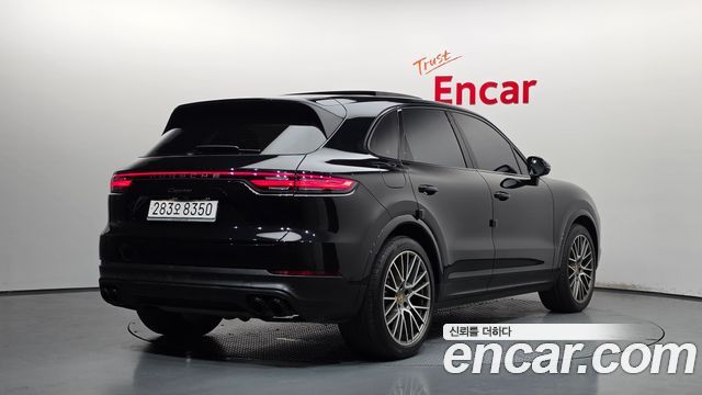 Porsche Cayenne (PO536) 3.0 PLATINUM EDITION 2023 — фото 2