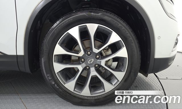 Renault Korea QM6 Gasoline 2WD RE Signature 2019 — фото 21