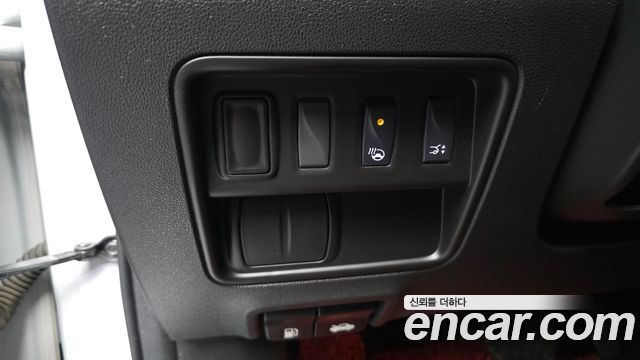 Renault Korea QM6 Gasoline 2WD RE Signature 2019 — фото 27