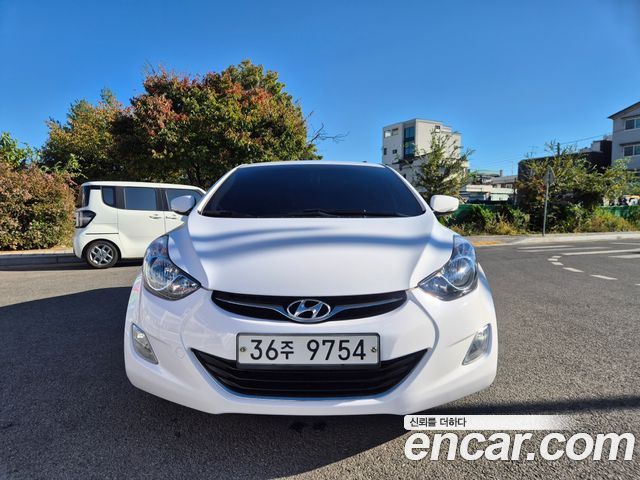 Hyundai Avante (MD) M16 GDI Avenue 2013 — фото 3