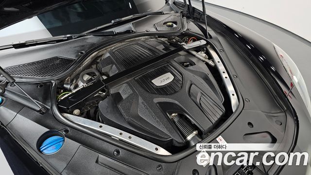 Porsche Panamera (971) 3.0 AWD 2018 — фото 6