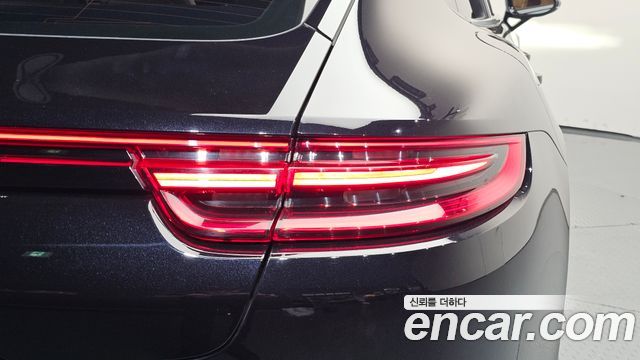Porsche Panamera (971) 3.0 AWD 2018 — фото 23