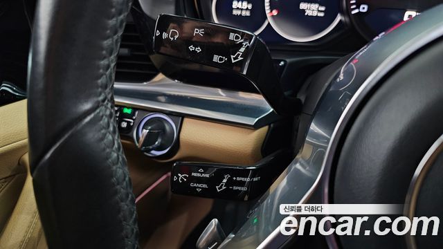 Porsche Panamera (971) 3.0 AWD 2018 — фото 36