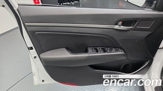 Hyundai Avante (AD) 1.6 GDI Modern 2016 — фото 24